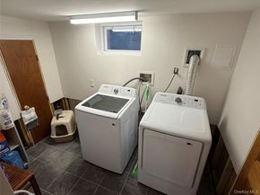 8802 79th Avenue, Glendale NY 11385