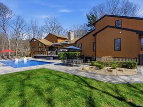 9 Watercrest Court, Head Of The Harbor NY 11780