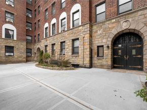 77-16 Austin Street 4L, Forest Hills NY 11375