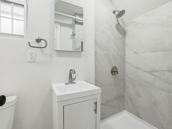 2015 Tenbroeck Avenue, Bronx NY 10461