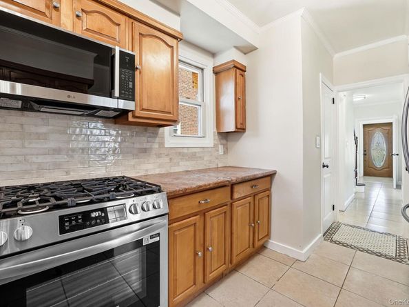 2015 Tenbroeck Avenue, Bronx NY 10461