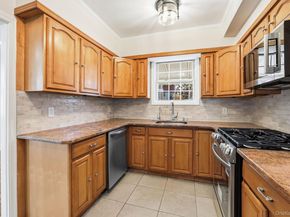 2015 Tenbroeck Avenue, Bronx NY 10461