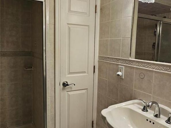 20 Sugarwood Lane, Commack NY 11725