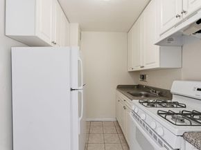 153-25 88th Street 4N, Howard Beach NY 11414