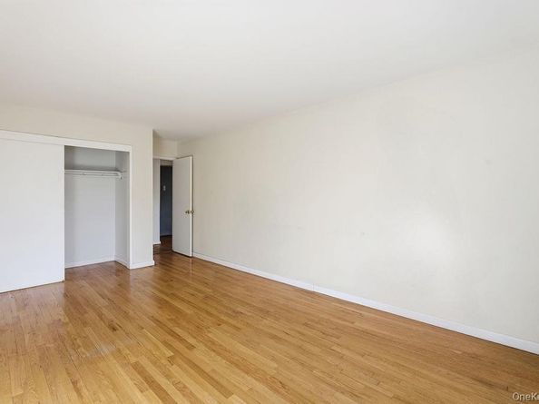 153-25 88th Street 4N, Howard Beach NY 11414