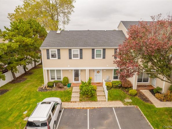 100 Baker Court 15, Island Park NY 11558