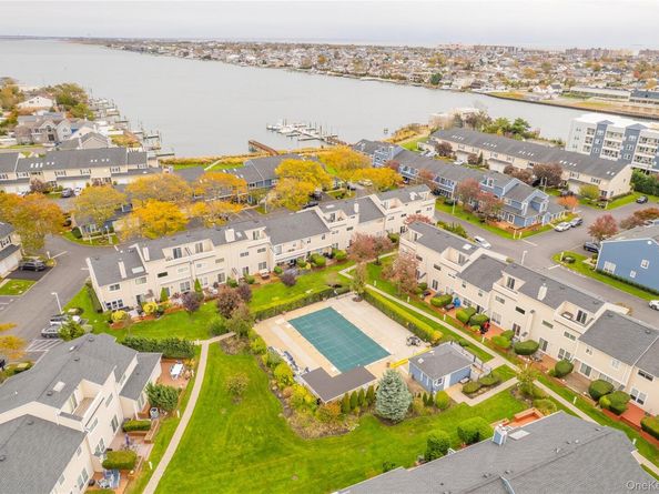 100 Baker Court 15, Island Park NY 11558