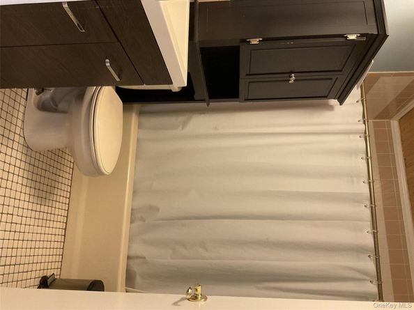 531 Boxwood Drive, Shirley NY 11967