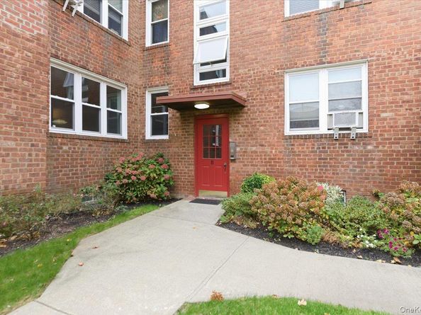 275 Maple Avenue B 1, Rockville Centre NY 11570