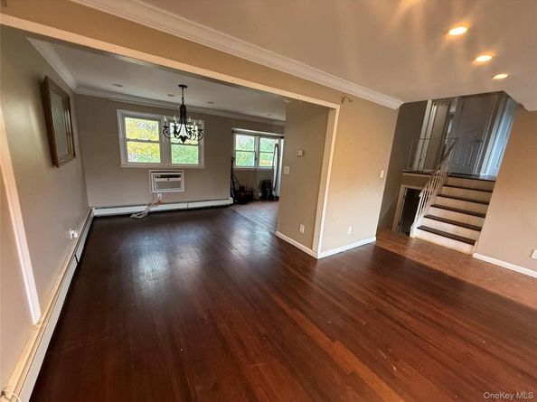 89 Osborne Road, West Hempstead NY 11552