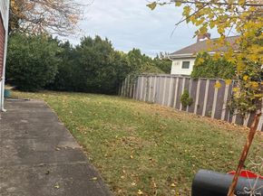 89 Osborne Road, West Hempstead NY 11552