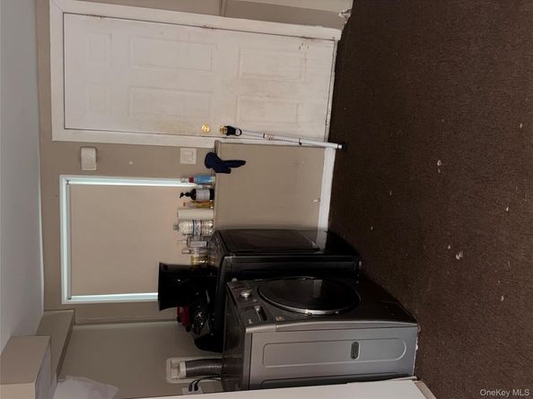 89 Osborne Road, West Hempstead NY 11552