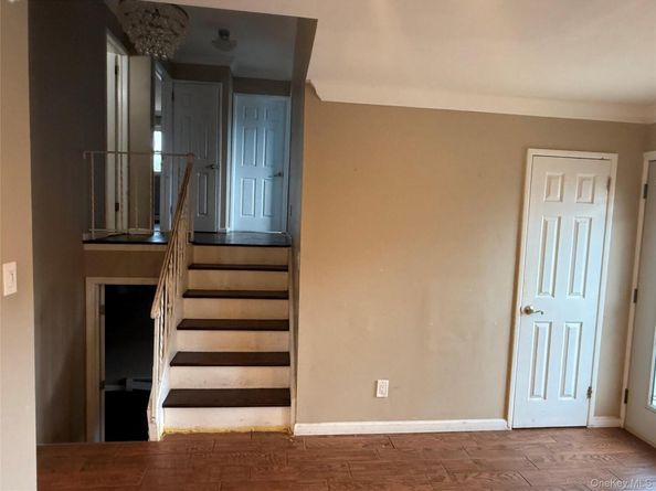 89 Osborne Road, West Hempstead NY 11552