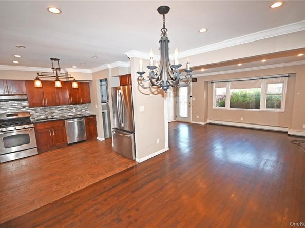 89 Osborne Road, West Hempstead NY 11552