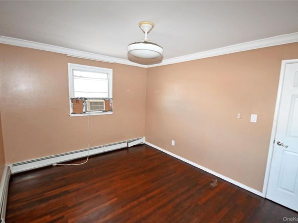 89 Osborne Road, West Hempstead NY 11552