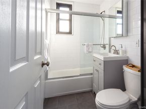 163-62 Willets Point Boulevard Upper, Whitestone NY 11357