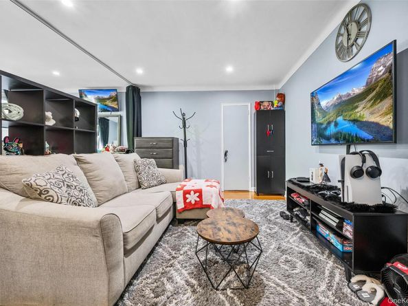 14350 Hoover Avenue 505, Briarwood NY 11435