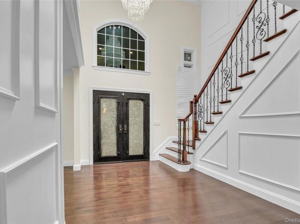 858 Prescott Street, Valley Stream NY 11580