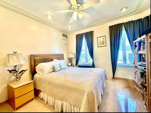 80-11 78th Avenue, Glendale NY 11385