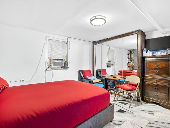 1052 Evergreen Avenue, Bronx NY 10472