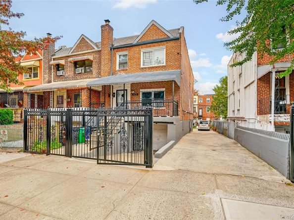 1052 Evergreen Avenue, Bronx NY 10472