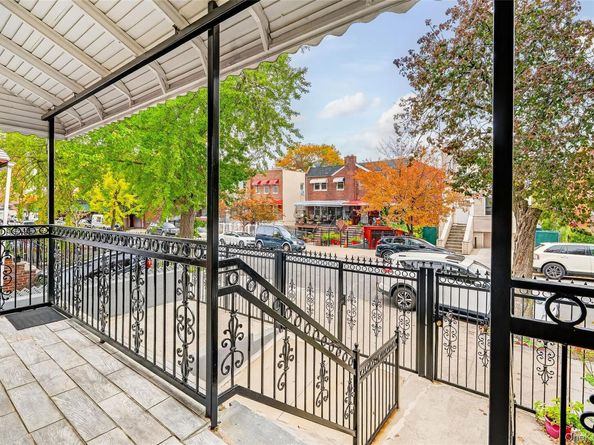 1052 Evergreen Avenue, Bronx NY 10472