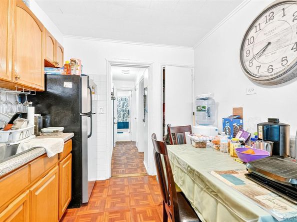 1052 Evergreen Avenue, Bronx NY 10472