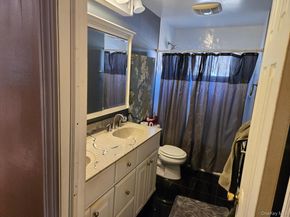 829 Stanley Street, West Islip NY 11795