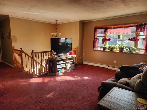 829 Stanley Street, West Islip NY 11795