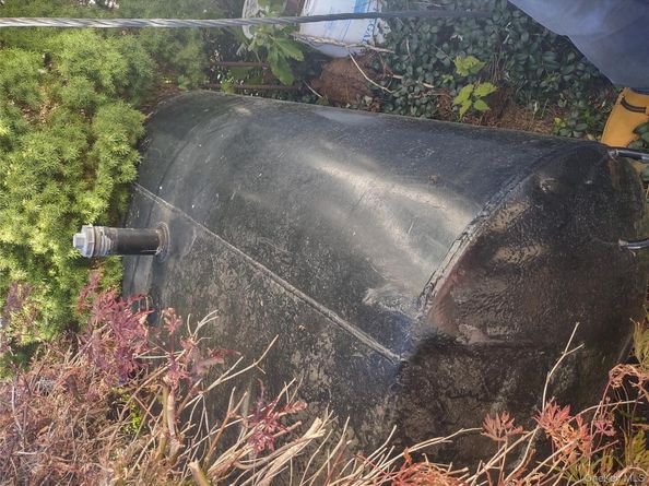 19 Curve Lane, Levittown NY 11756