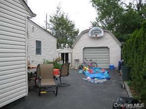19 Curve Lane, Levittown NY 11756