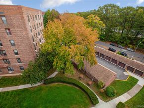 224-24 Union Turnpike 6G, Oakland Gardens NY 11364