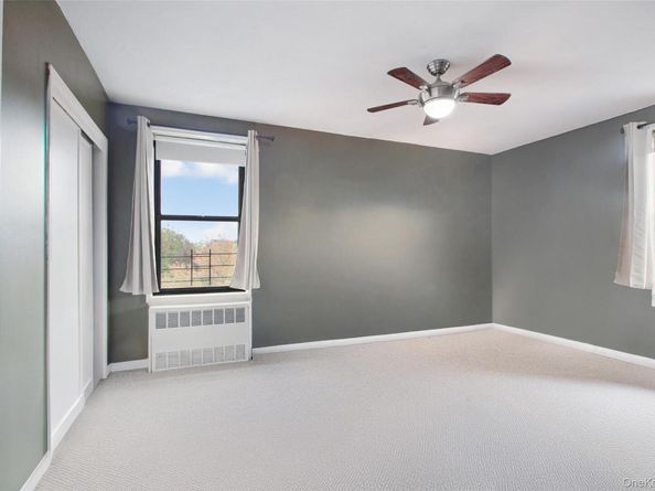 224-24 Union Turnpike 6G, Oakland Gardens NY 11364