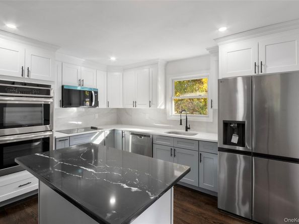 207 N Titmus Drive, Mastic NY 11950