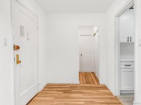 2165 Matthews Avenue 4A, Bronx NY 10462