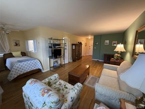 76 DeHaven Drive 3M, Yonkers NY 10703