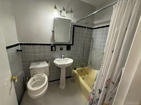 76 DeHaven Drive 3M, Yonkers NY 10703