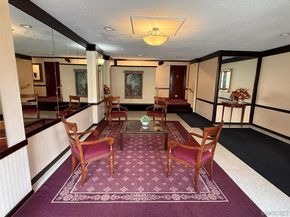 76 DeHaven Drive 3M, Yonkers NY 10703