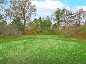 6 Duquesne Drive, Greenlawn NY 11740