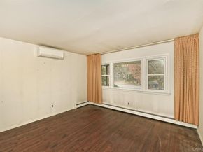 6 Duquesne Drive, Greenlawn NY 11740