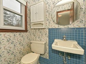 6 Duquesne Drive, Greenlawn NY 11740