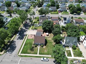 979 Merillon Avenue, Westbury NY 11590