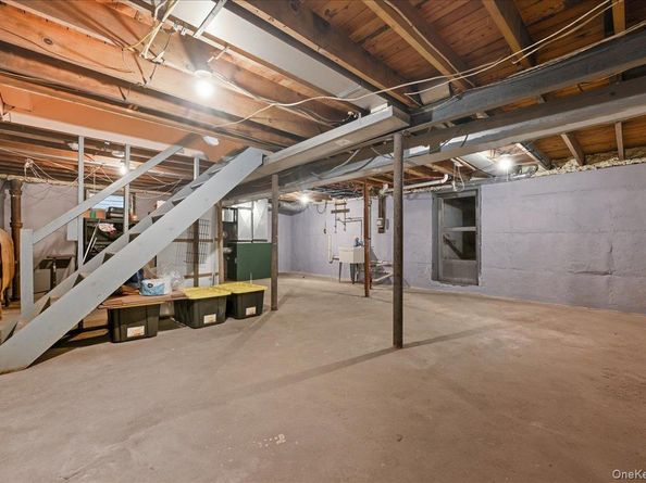 979 Merillon Avenue, Westbury NY 11590