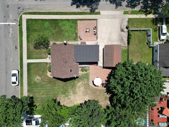 979 Merillon Avenue, Westbury NY 11590