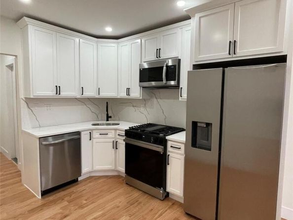 1033 E 52nd Street, Brooklyn NY 11234