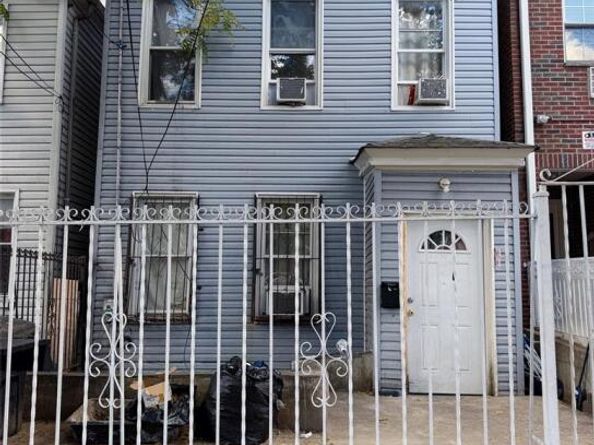 108-10 34 Avenue, Corona NY 11368