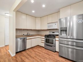 356 Central Park Avenue E10, Scarsdale NY 10583