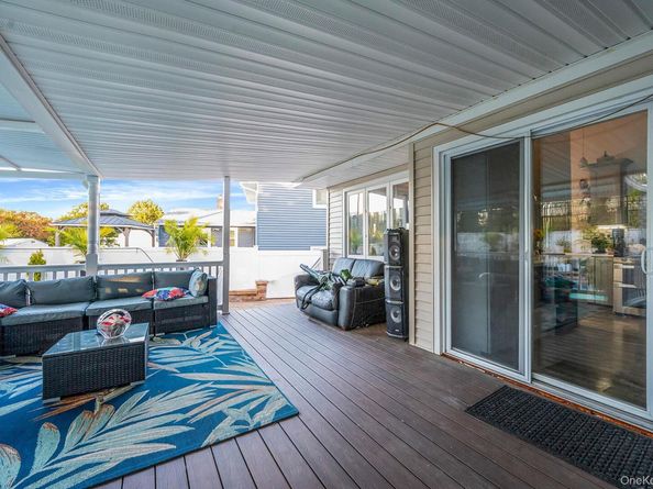 287 Clearmeadow Drive, East Meadow NY 11554