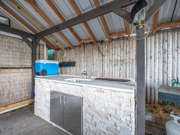 287 Clearmeadow Drive, East Meadow NY 11554