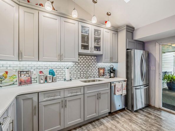 287 Clearmeadow Drive, East Meadow NY 11554